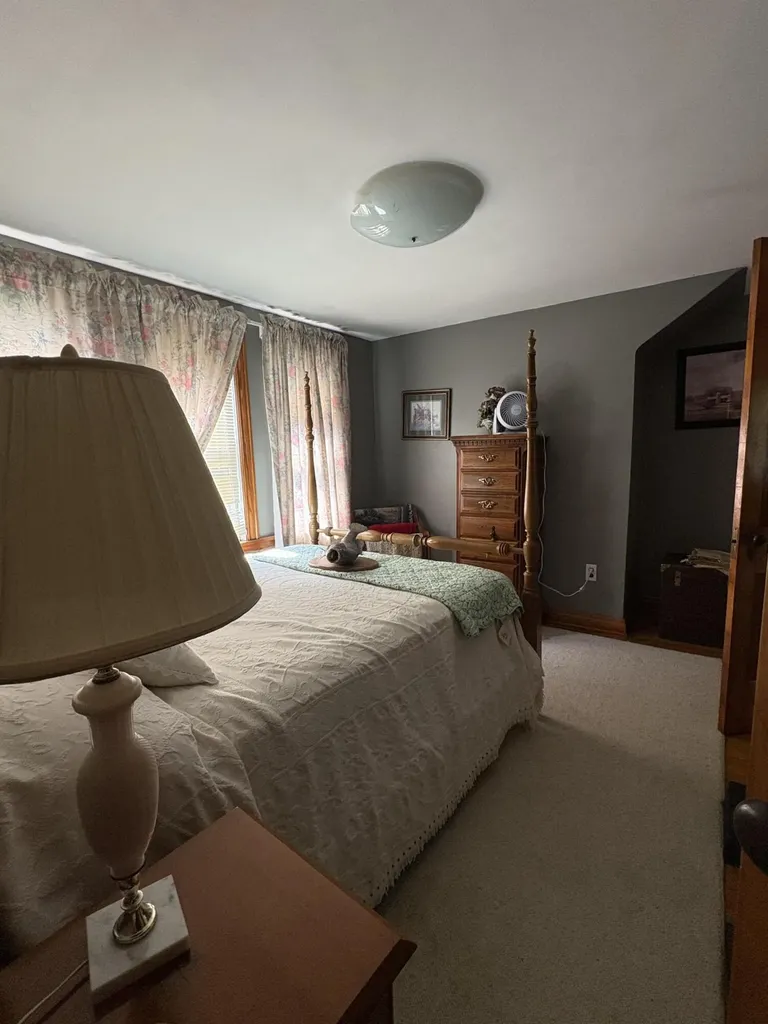 111 House Avenue Manchester KY 40962
