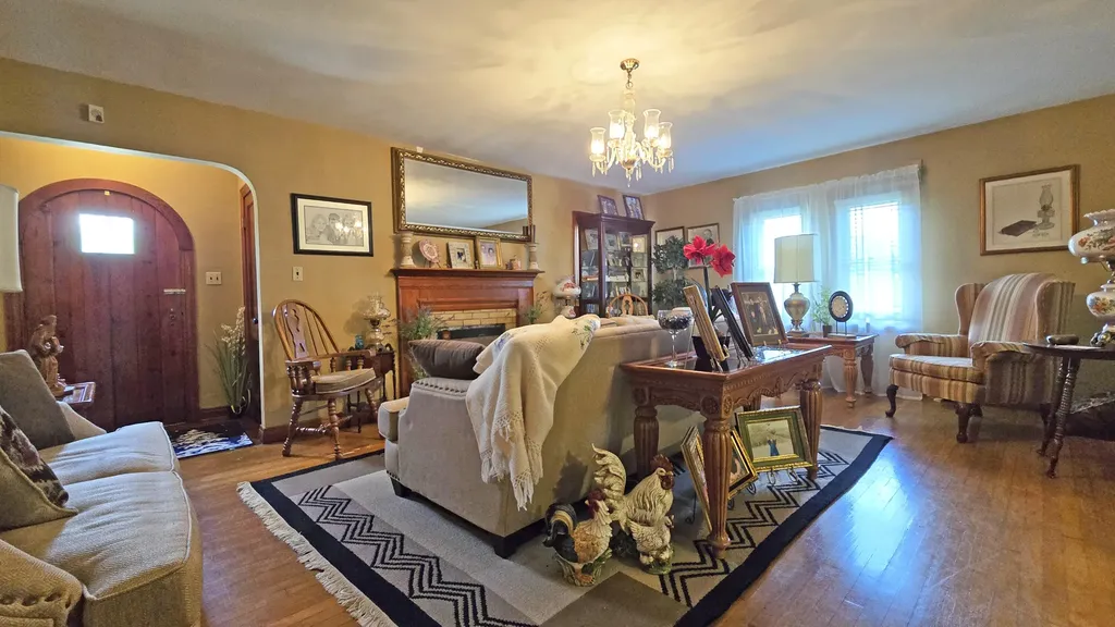 111 House Avenue Manchester KY 40962