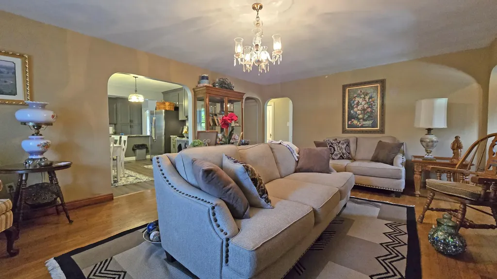 111 House Avenue Manchester KY 40962