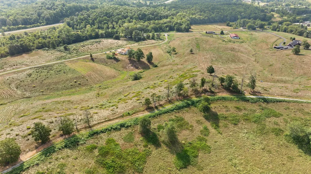 165 Pittsburg Landing London KY 40741