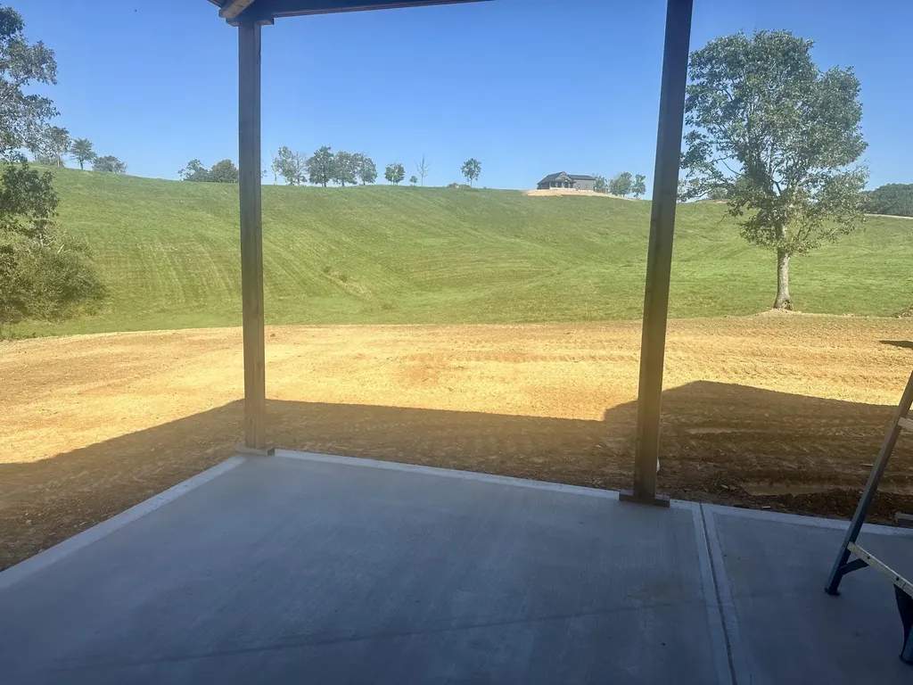 165 Pittsburg Landing London KY 40741