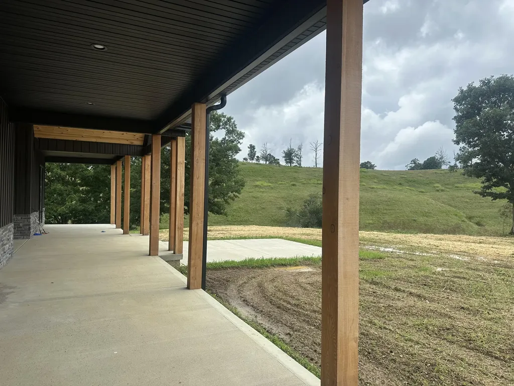 165 Pittsburg Landing London KY 40741