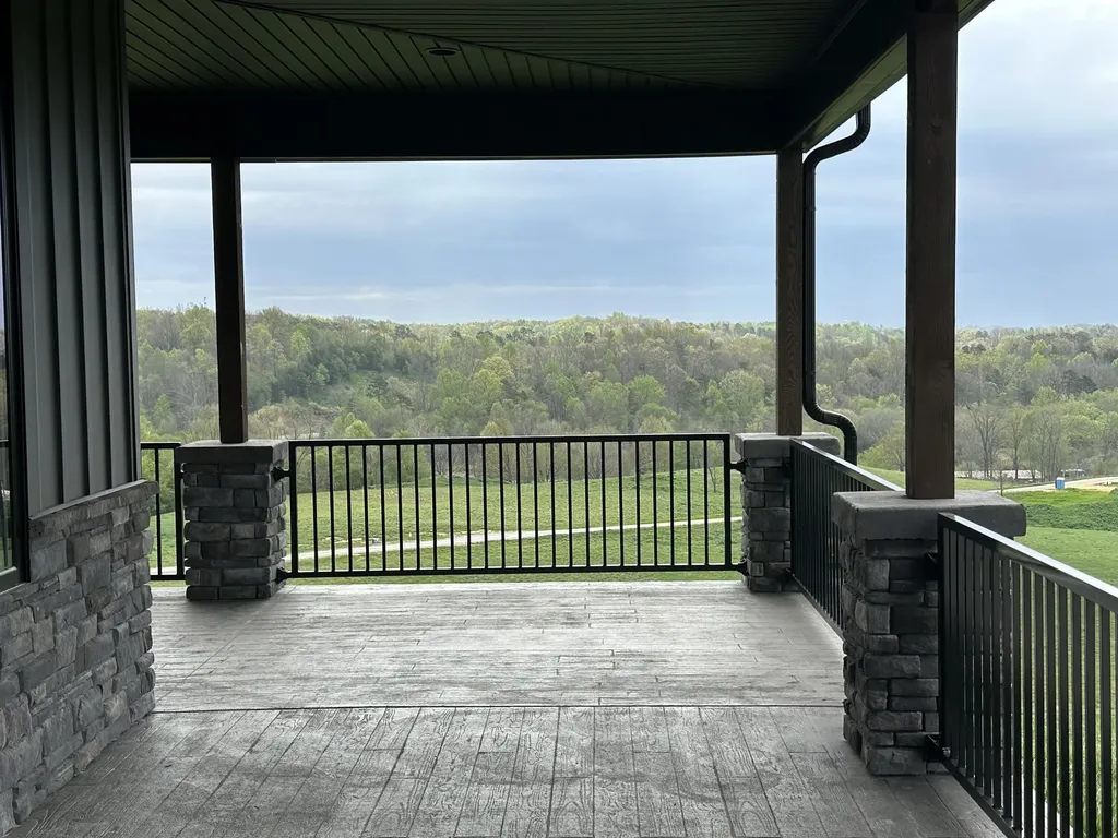 71 Eagle Landing London KY 40741