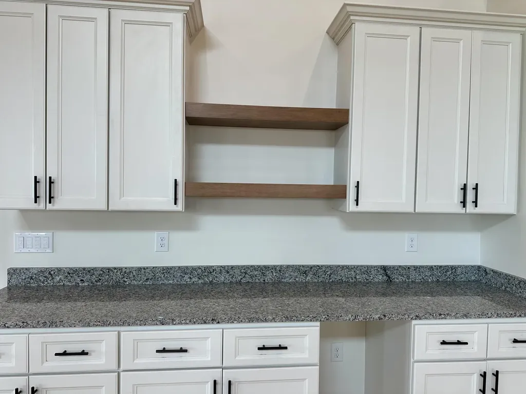 71 Eagle Landing London KY 40741