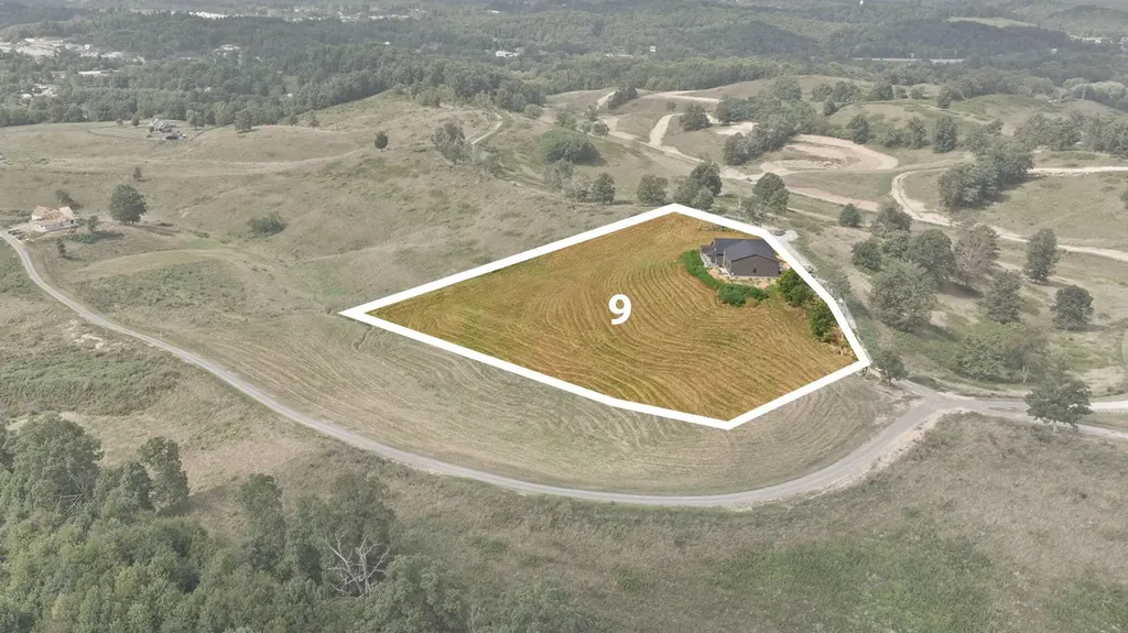 71 Eagle Landing London KY 40741