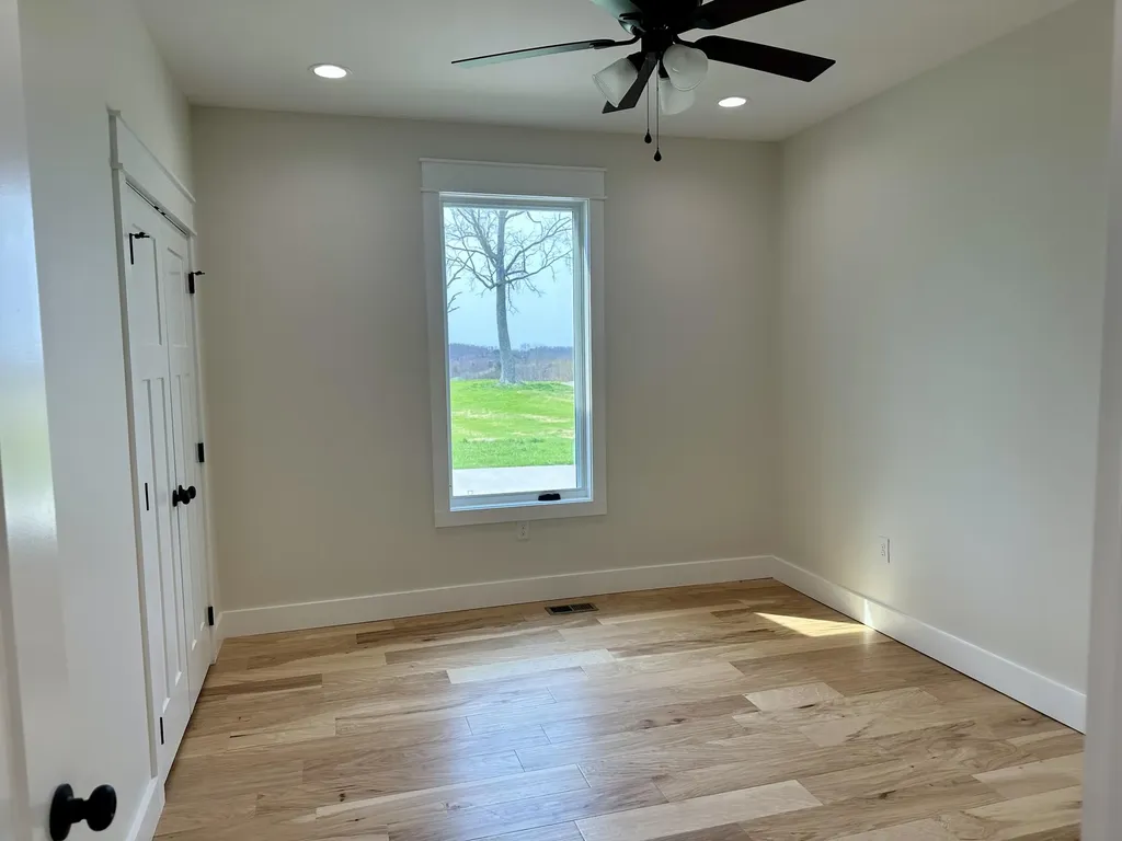71 Eagle Landing London KY 40741