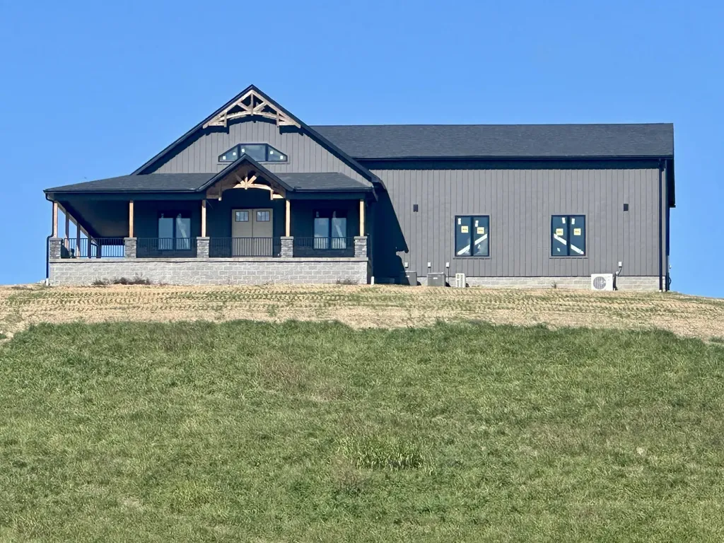 71 Eagle Landing London KY 40741