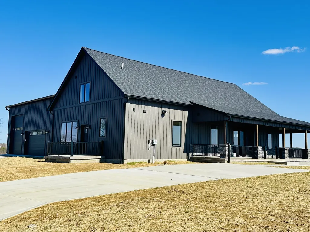 71 Eagle Landing London KY 40741
