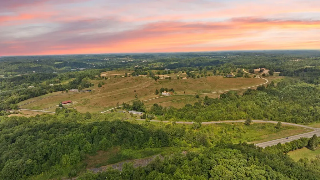 71 Eagle Landing London KY 40741