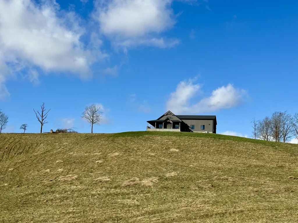 71 Eagle Landing London KY 40741