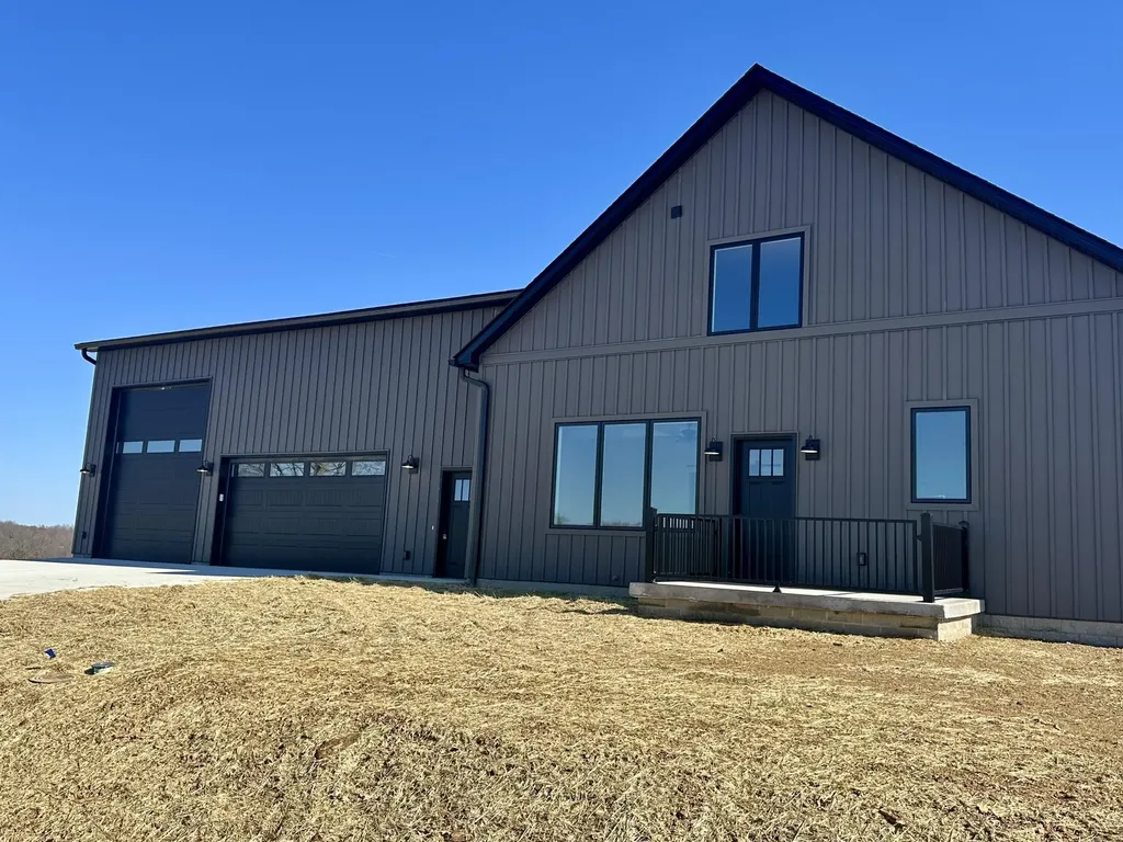 71 Eagle Landing London KY 40741