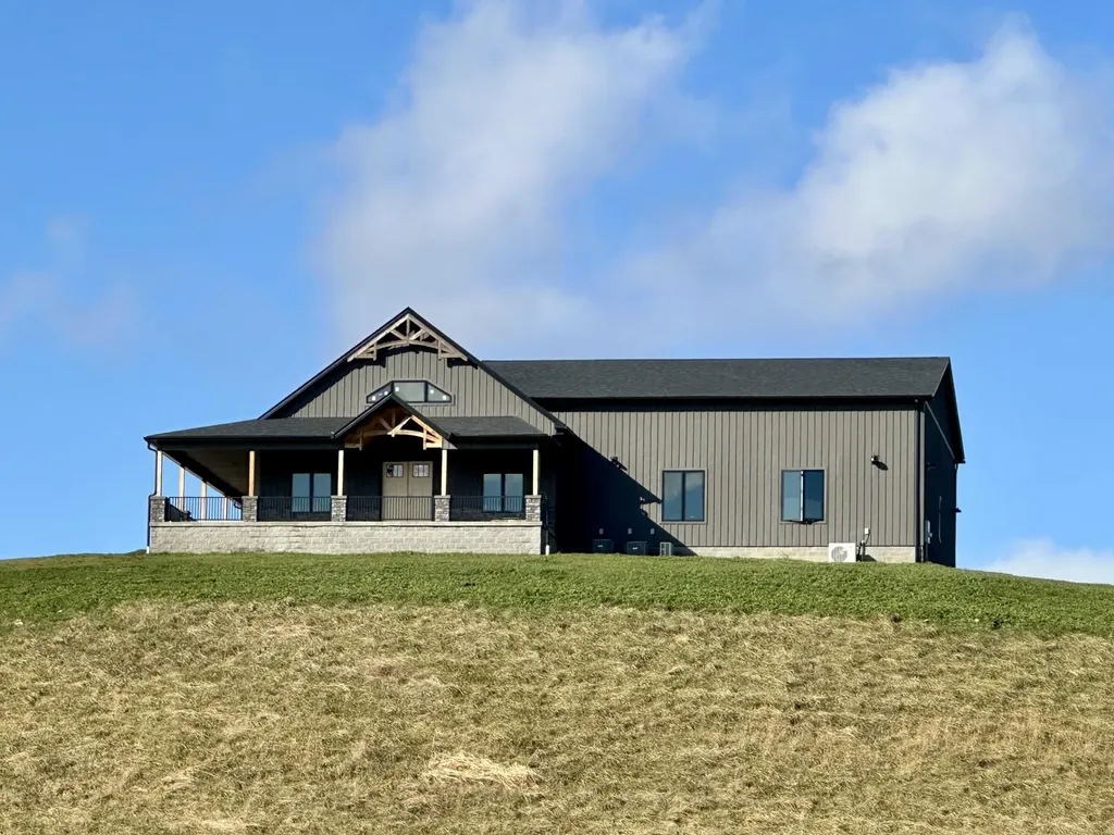 71 Eagle Landing London KY 40741
