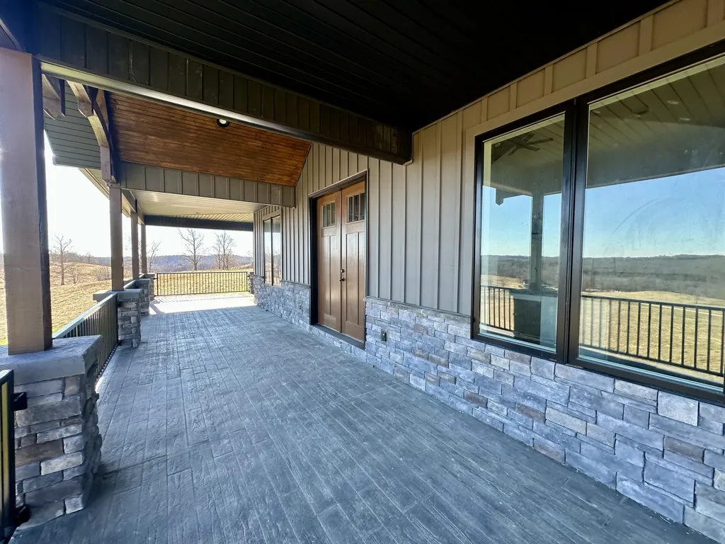 71 Eagle Landing London KY 40741