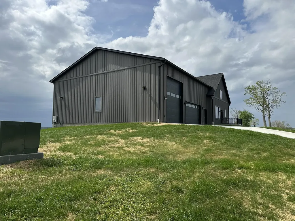 71 Eagle Landing London KY 40741