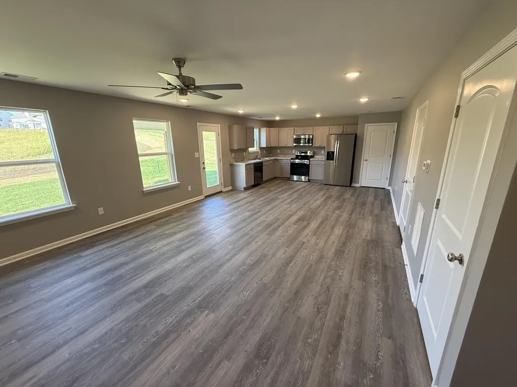 6061 Arbor Wds Way Richmond KY 40475