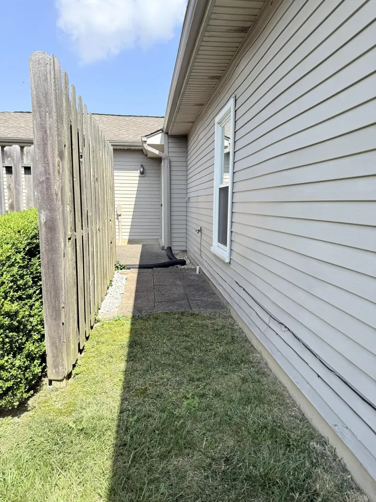 1535 Hogan Drive Lexington KY 40511