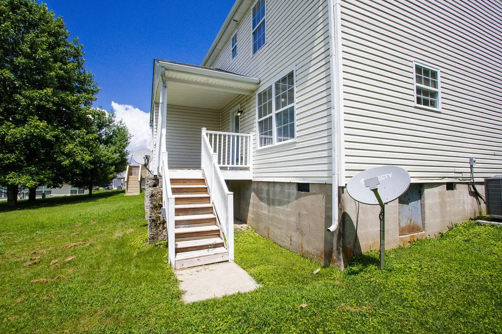 271 April Way Winchester KY 40391