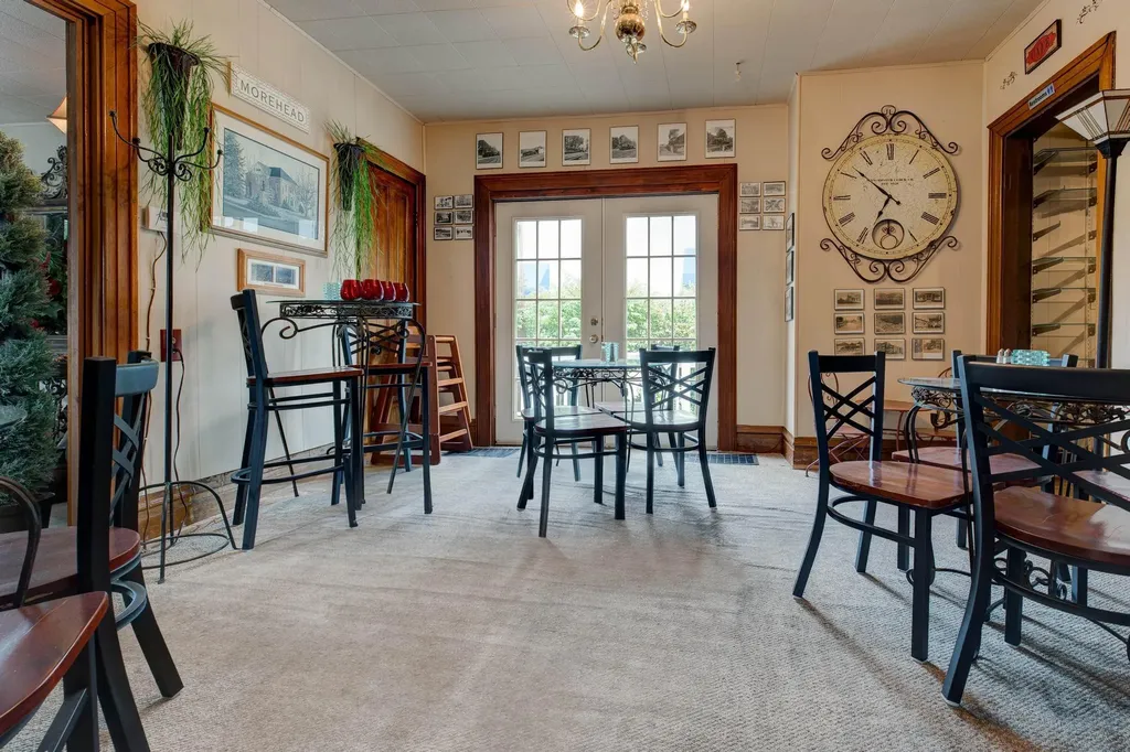 134 E Main Street Morehead KY 40351