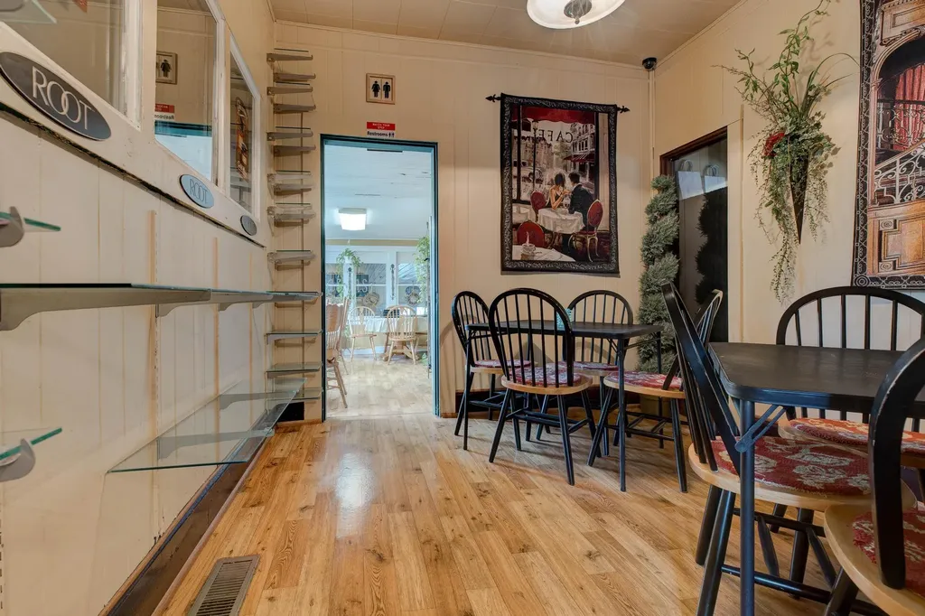 134 E Main Street Morehead KY 40351