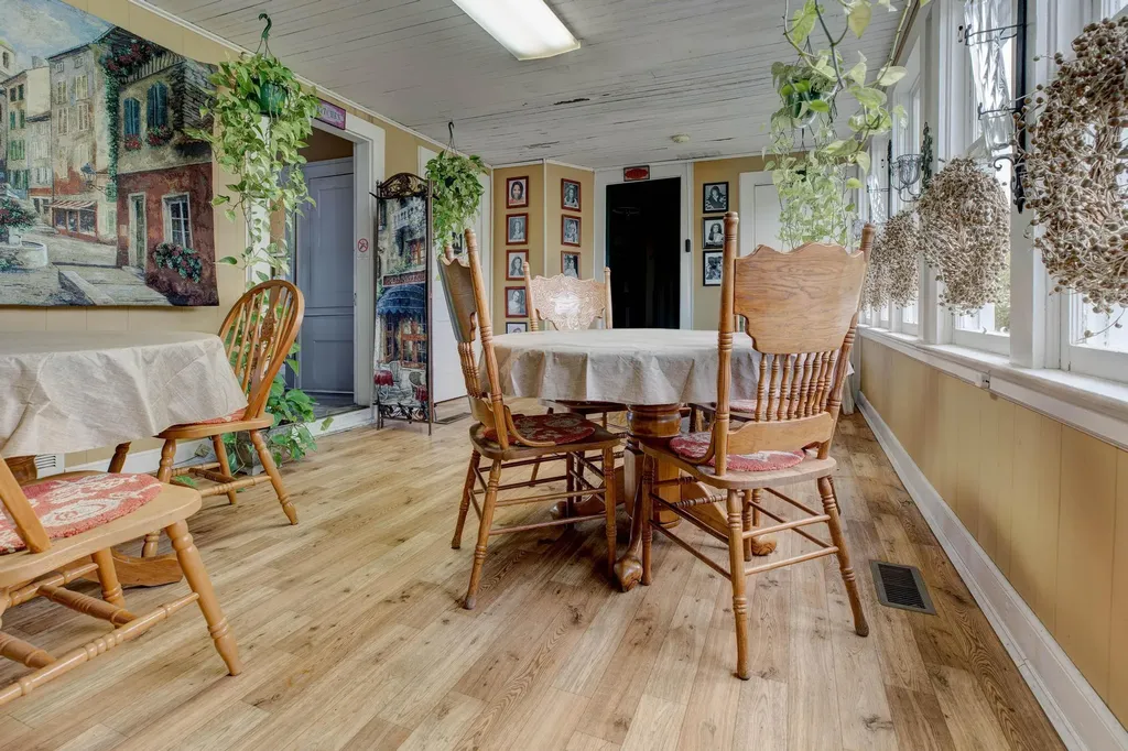 134 E Main Street Morehead KY 40351