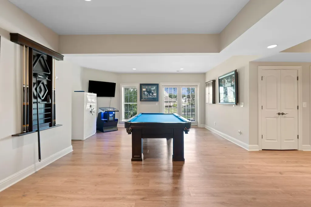 3853 Real Quiet Lane Lexington KY 40509