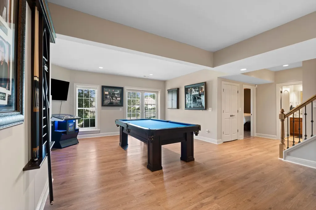 3853 Real Quiet Lane Lexington KY 40509
