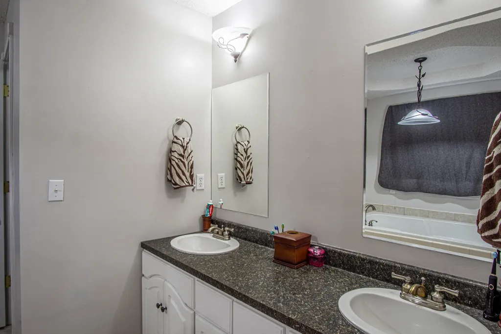 3003 Sunset Drive Corbin KY 40701