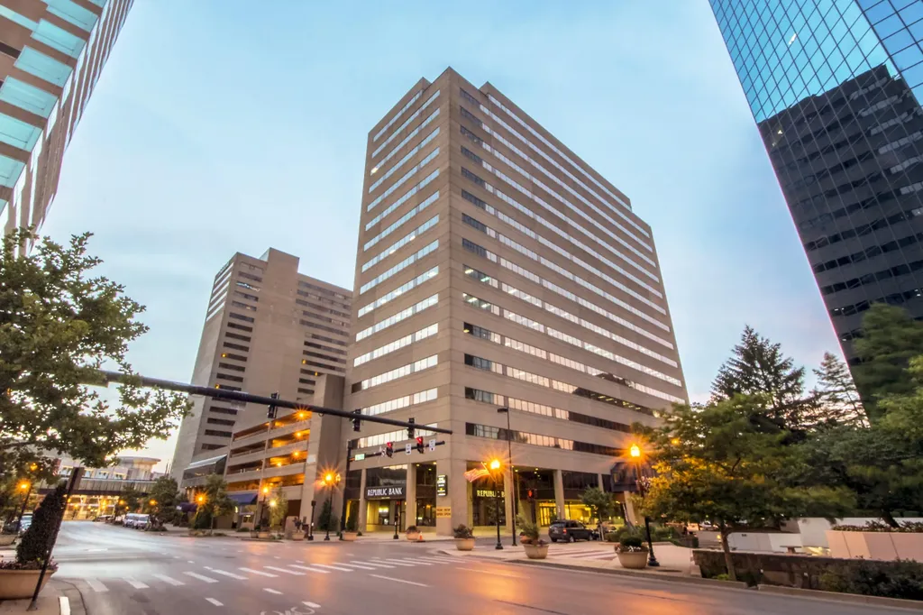 333 W Vine Street Lexington KY 40507