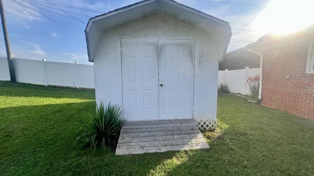372 Southland Drive London KY 40744
