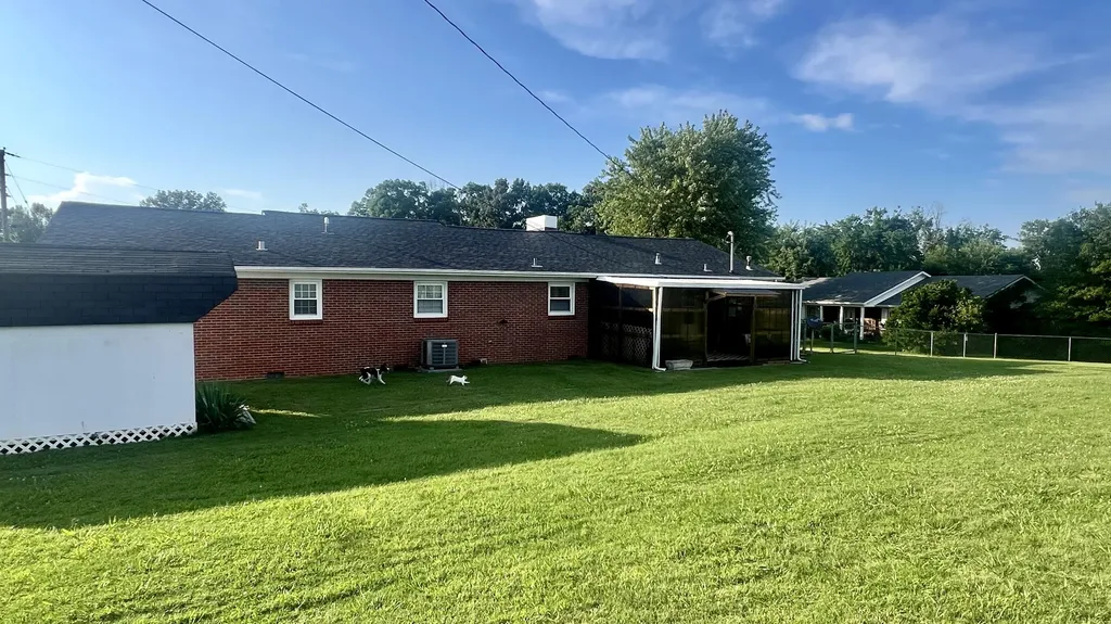 372 Southland Drive London KY 40744