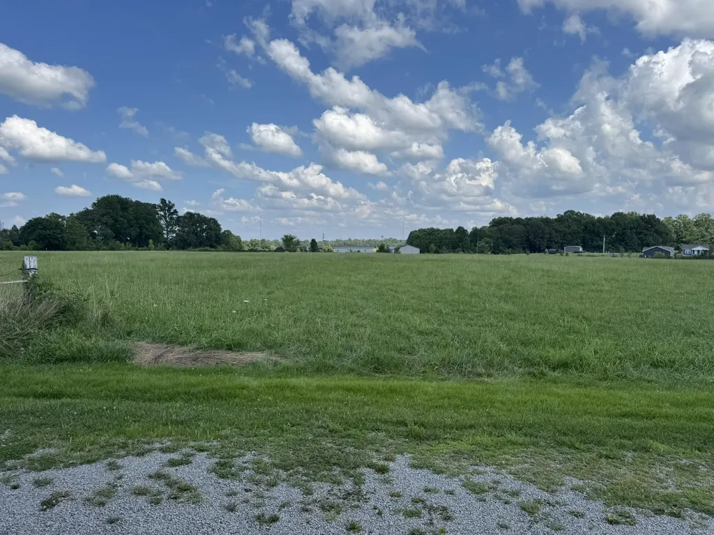 262 Old Highway 910 Russell Springs KY 42642