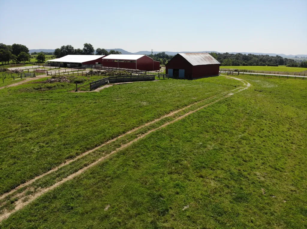 3921 Poplar Plains Road Flemingsburg KY 41041