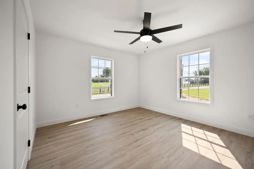 124 Hillard Road Corbin KY 40701