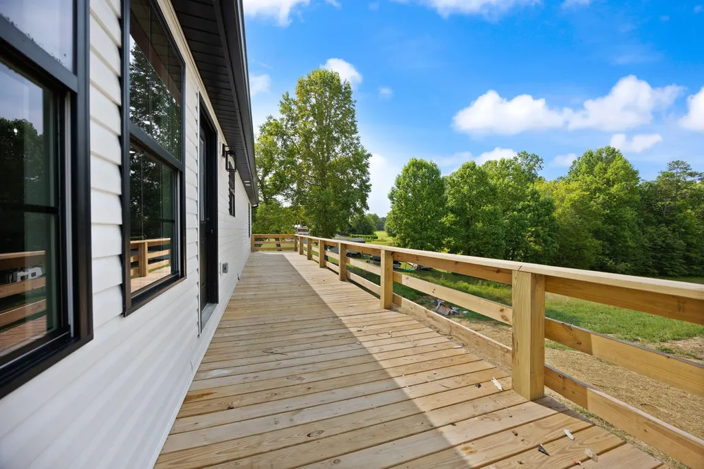 124 Hillard Road Corbin KY 40701