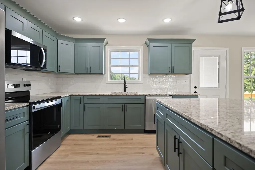 124 Hillard Road Corbin KY 40701