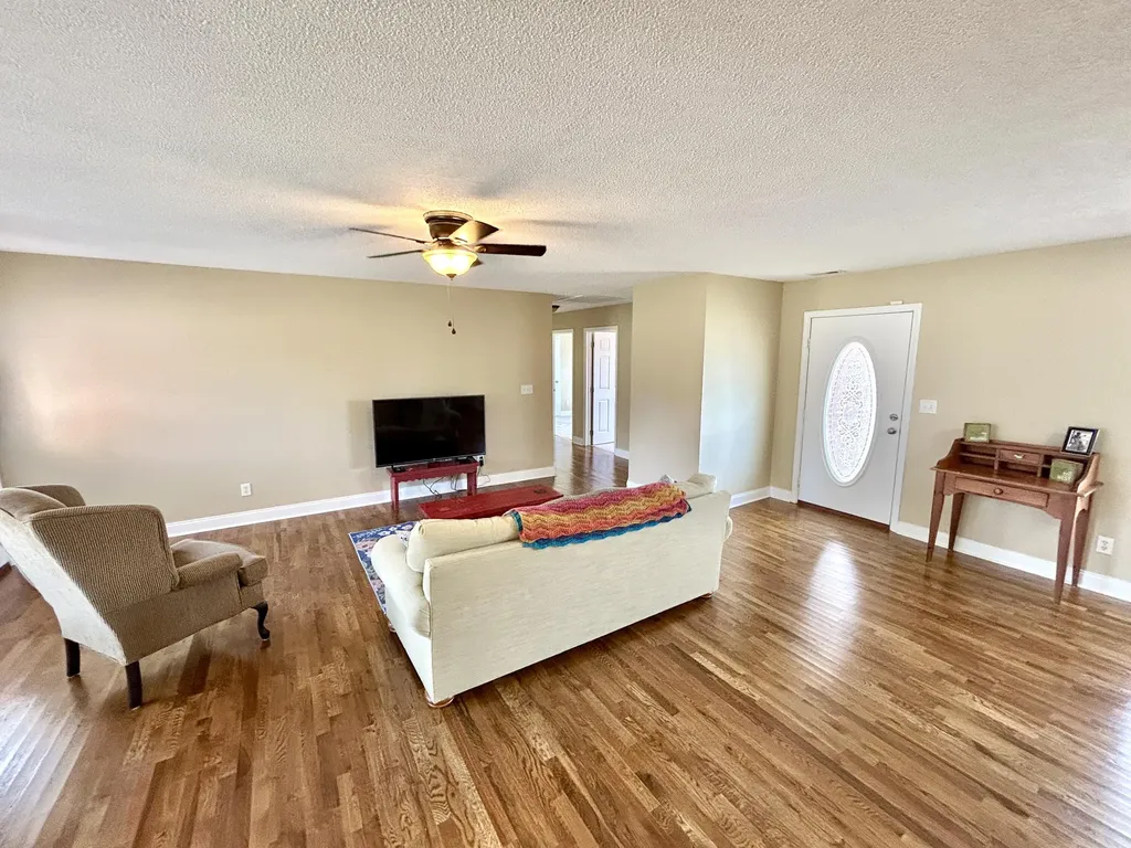 74 Lucky Leaf Drive Somerset KY 42503
