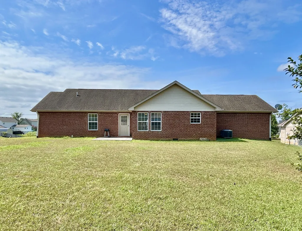 74 Lucky Leaf Drive Somerset KY 42503