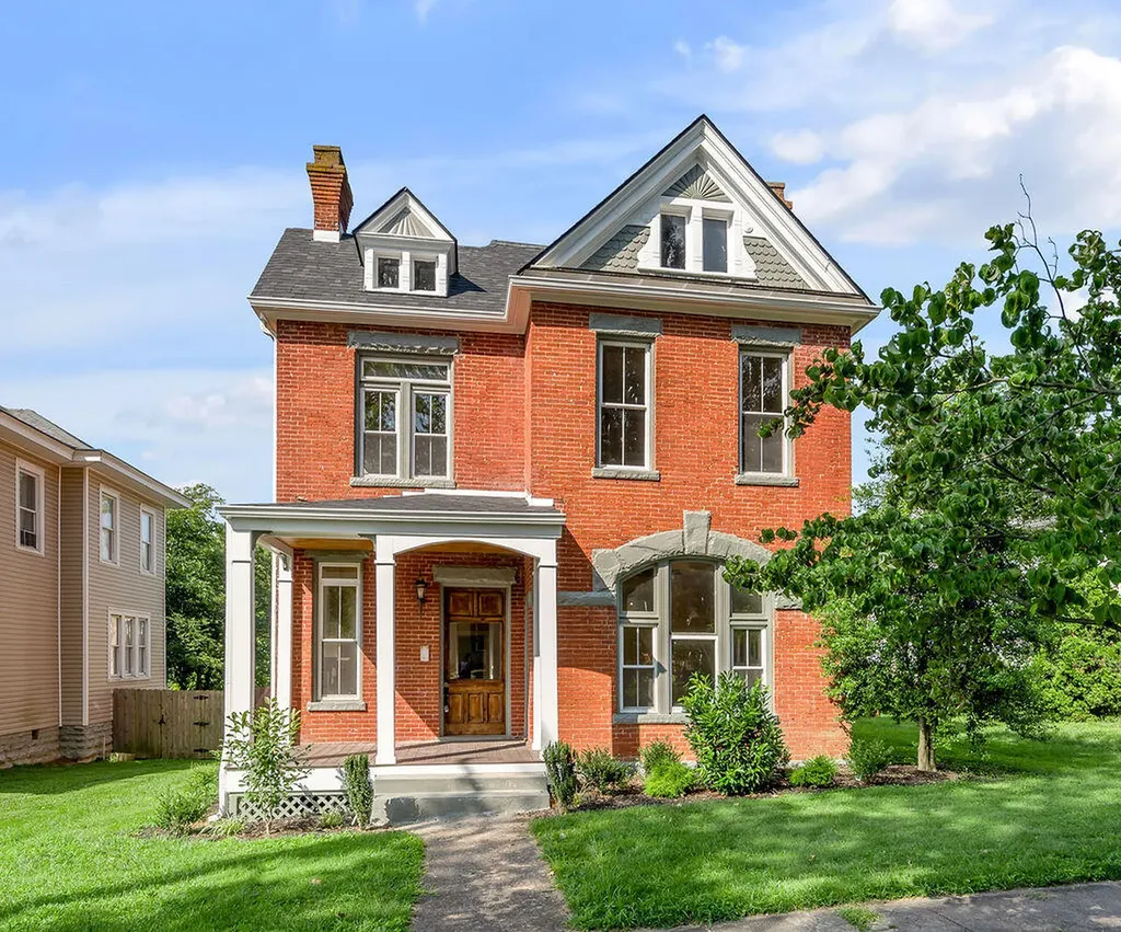 210 College Street Winchester KY 40391