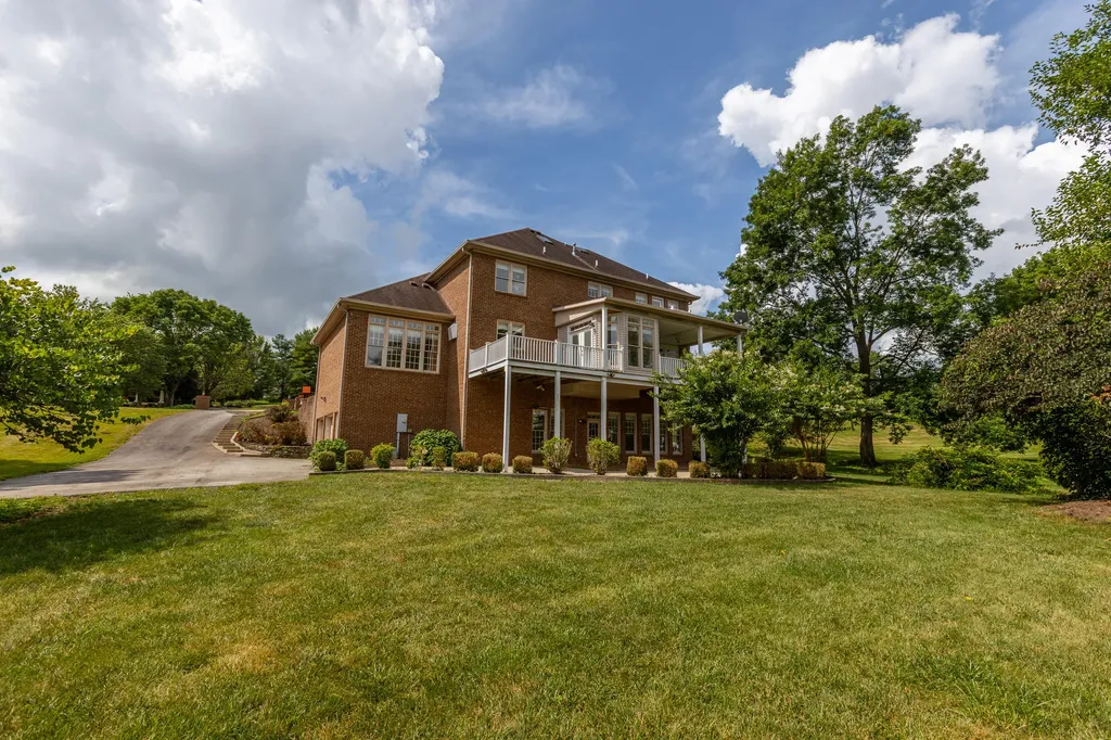 70 Raleigh Court Danville KY 40422