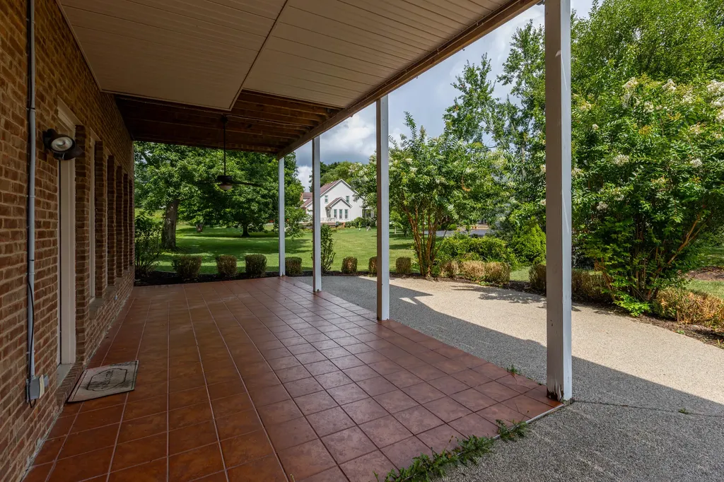 70 Raleigh Court Danville KY 40422