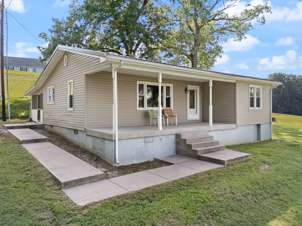 1310 Irvine Road Clay City KY 40312