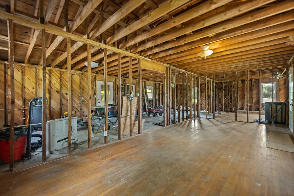 1310 Irvine Road Clay City KY 40312