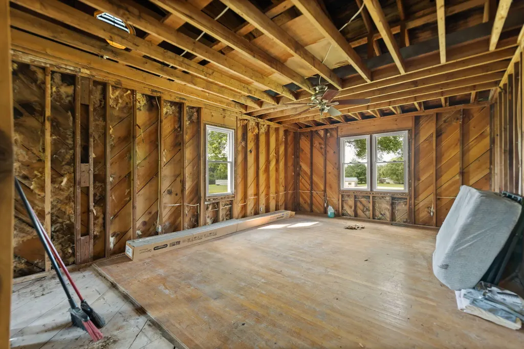 1310 Irvine Road Clay City KY 40312
