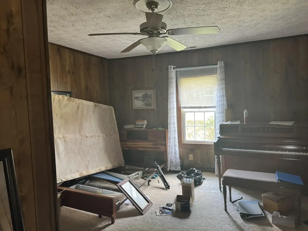 25 Burd Road Russell Springs KY 42642