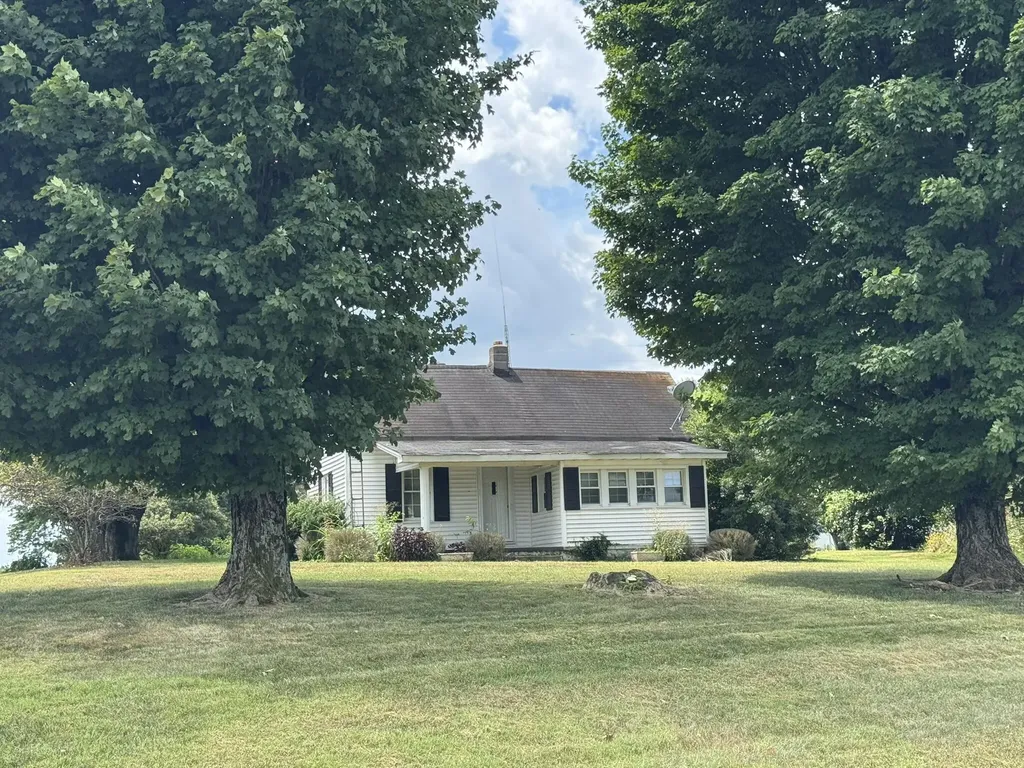 25 Burd Road Russell Springs KY 42642