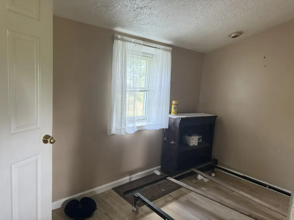 25 Burd Road Russell Springs KY 42642