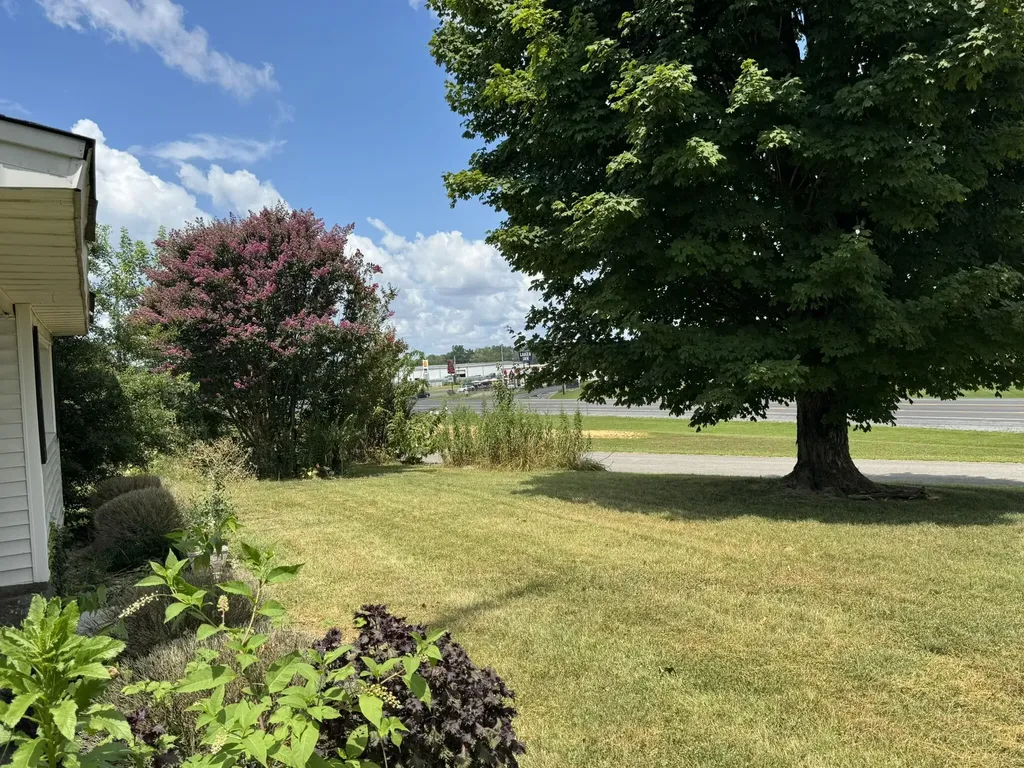 25 Burd Road Russell Springs KY 42642