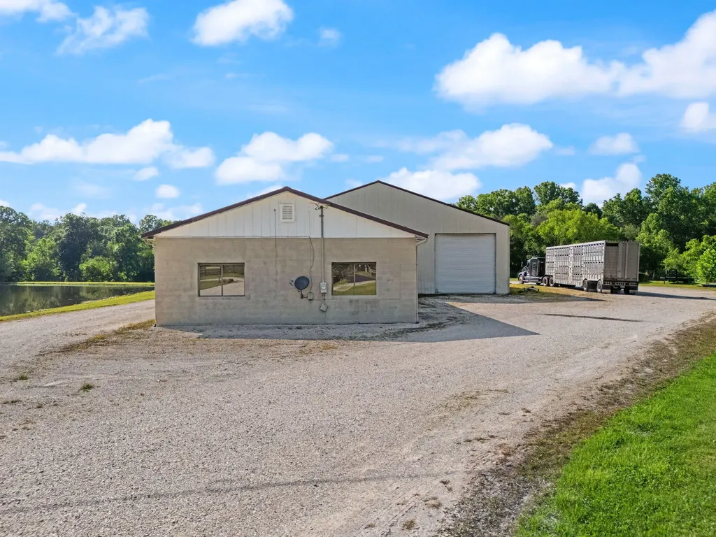 1230 Irvine Road Clay City KY 40312