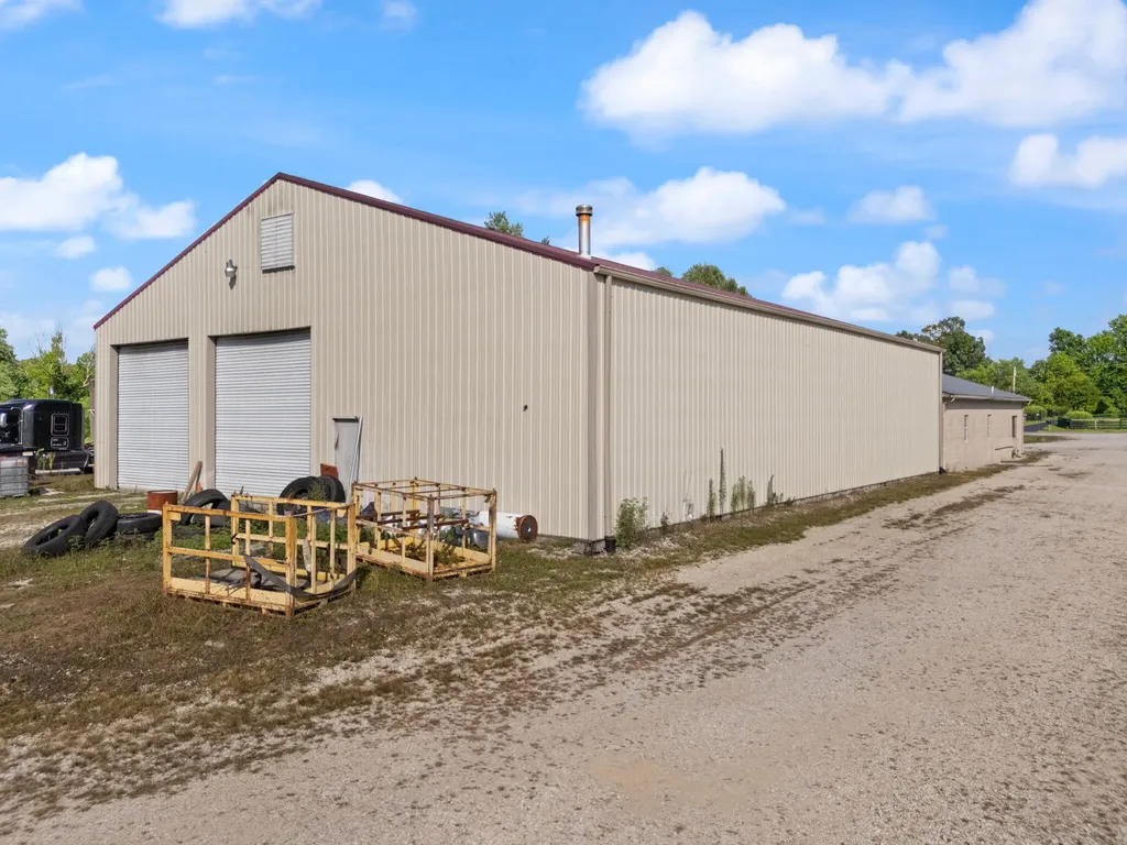 1230 Irvine Road Clay City KY 40312