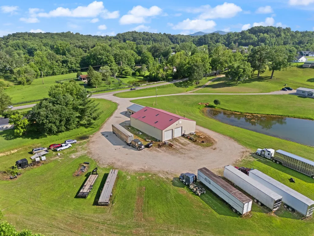 1230 Irvine Road Clay City KY 40312